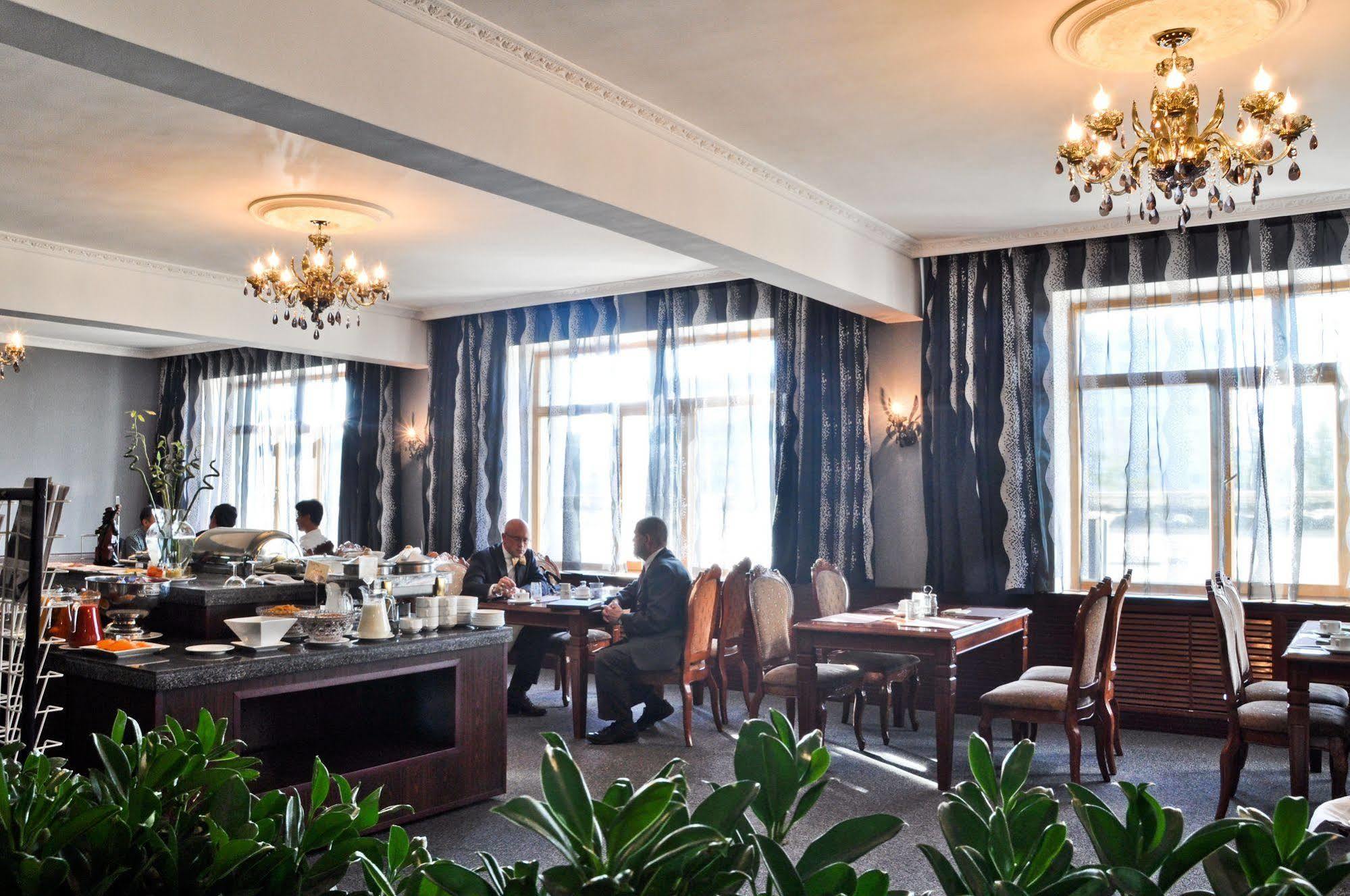 Ulaanbaatar Hostel Экстерьер фото